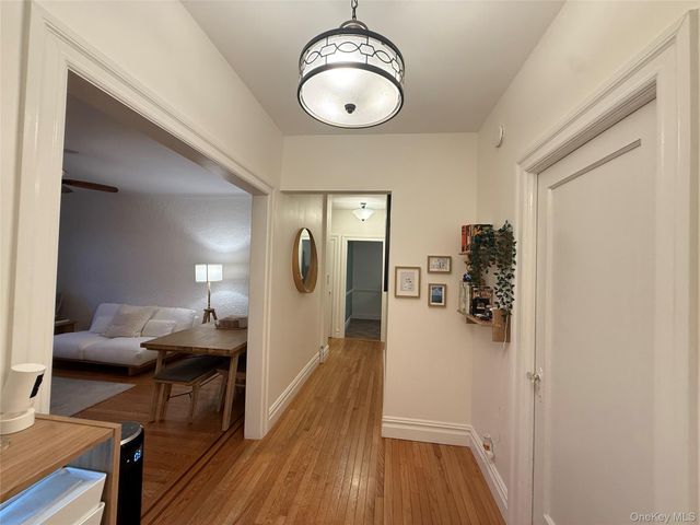 8384 116th Street 6B, Richmond Hill, NY 11418