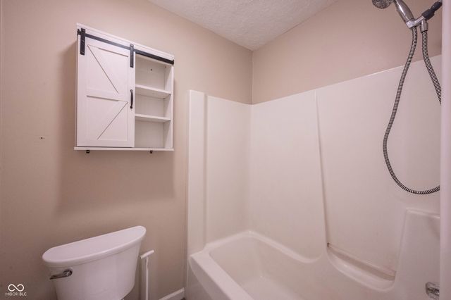 1408 E 42nd Street, Anderson, IN 46013