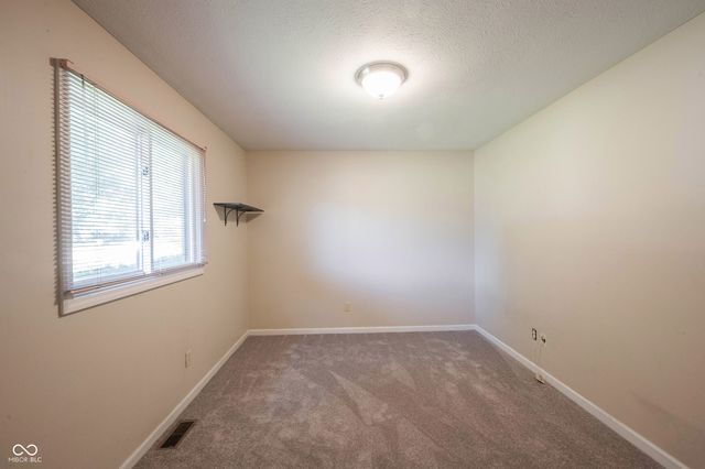 1408 E 42nd Street, Anderson, IN 46013