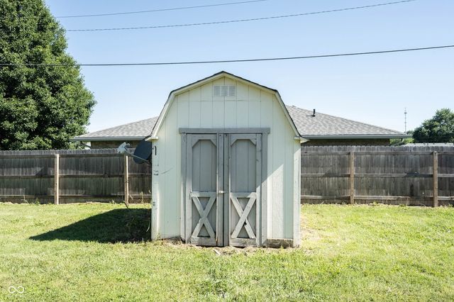 1408 E 42nd Street, Anderson, IN 46013