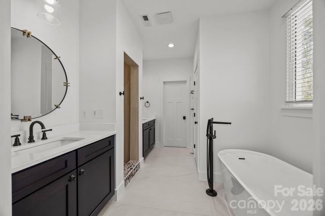 1008 N Main Street, Salisbury, NC 28144