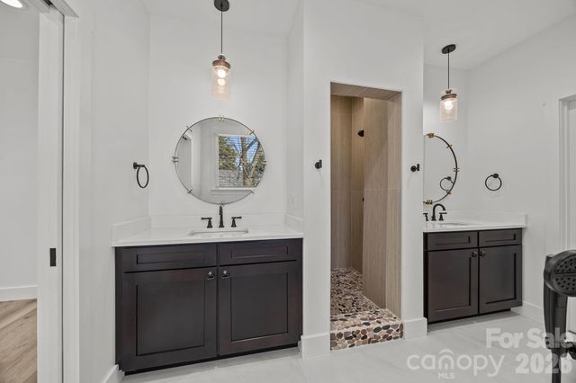 1008 N Main Street, Salisbury, NC 28144