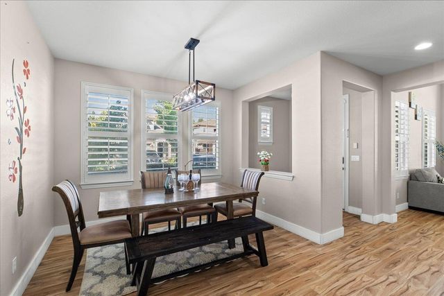 3000 Worchester Way, Modesto, CA 95355