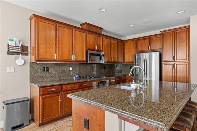 3000 Worchester Way, Modesto, CA 95355