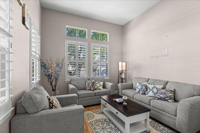 3000 Worchester Way, Modesto, CA 95355