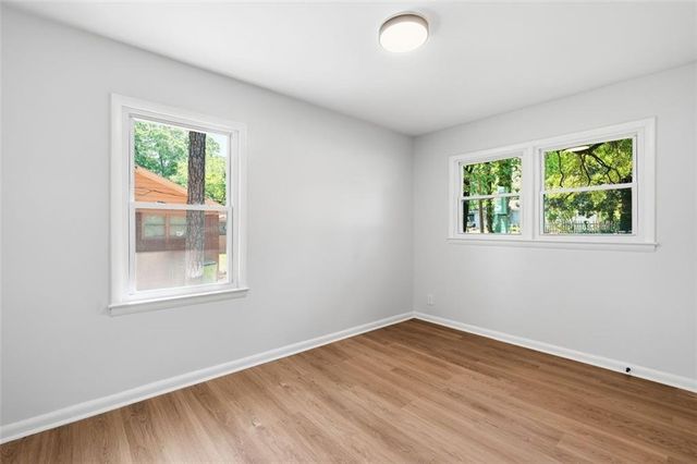 275 Dink Lane SE, Marietta, GA 30060