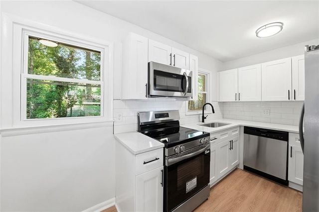 275 Dink Lane SE, Marietta, GA 30060