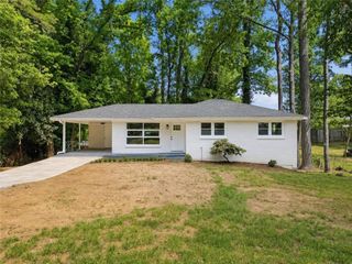 275 Dink Lane SE, Marietta, GA 30060