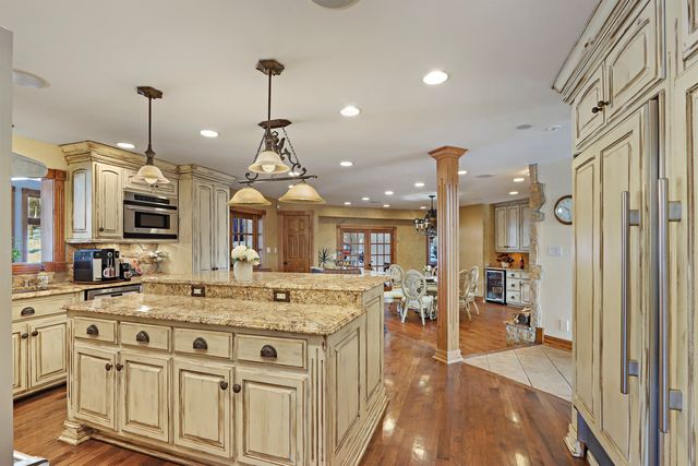 24412 78th Street, Salem, WI 53168