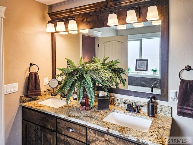 4922 Casa Grande Drive, Ammon, ID 83401