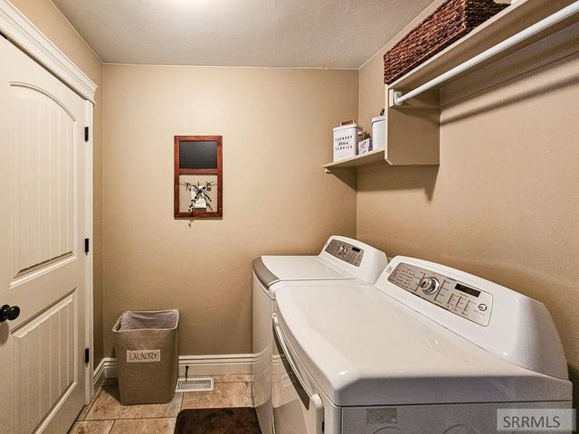 4922 Casa Grande Drive, Ammon, ID 83401