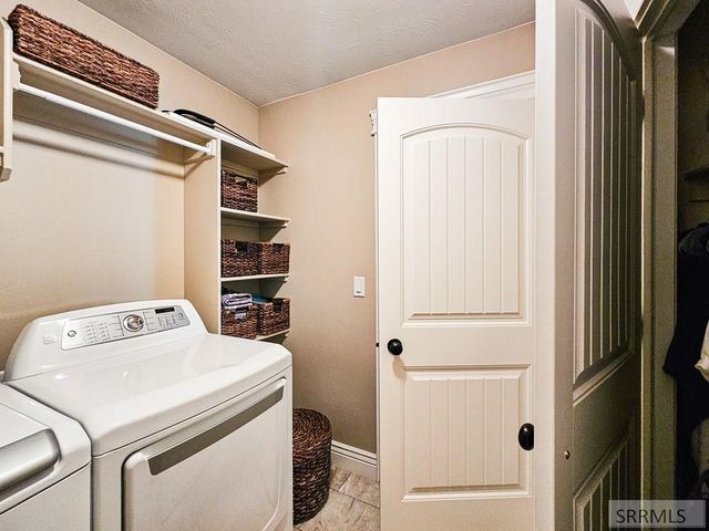 4922 Casa Grande Drive, Ammon, ID 83401