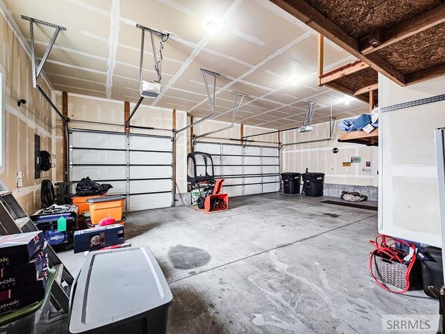 4922 Casa Grande Drive, Ammon, ID 83401