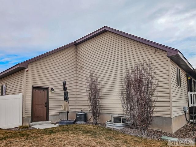 4922 Casa Grande Drive, Ammon, ID 83401