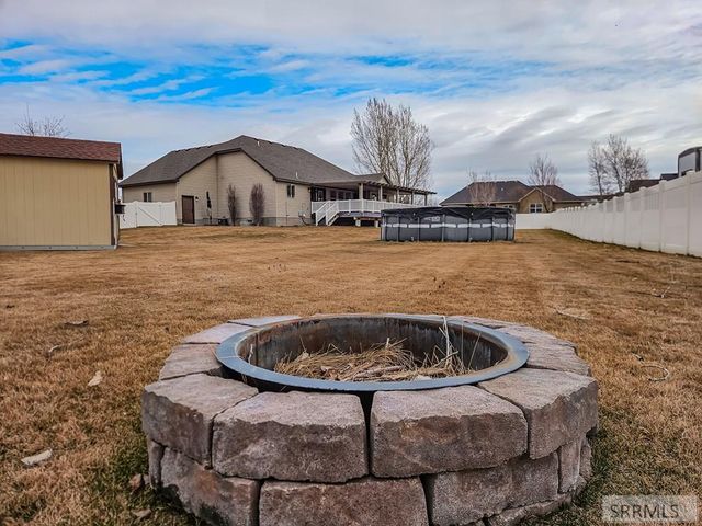4922 Casa Grande Drive, Ammon, ID 83401