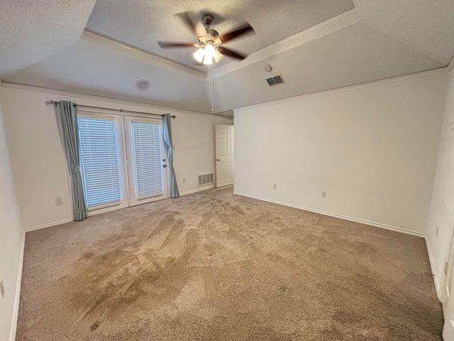 1205 Olde Towne Drive, Irving, TX 75061