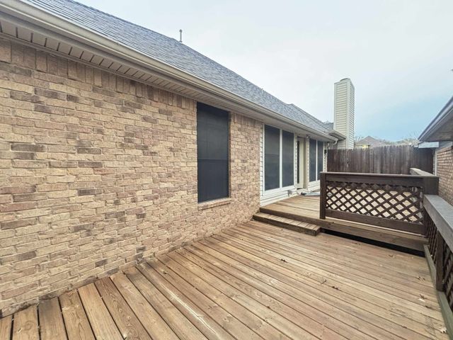 1205 Olde Towne Drive, Irving, TX 75061