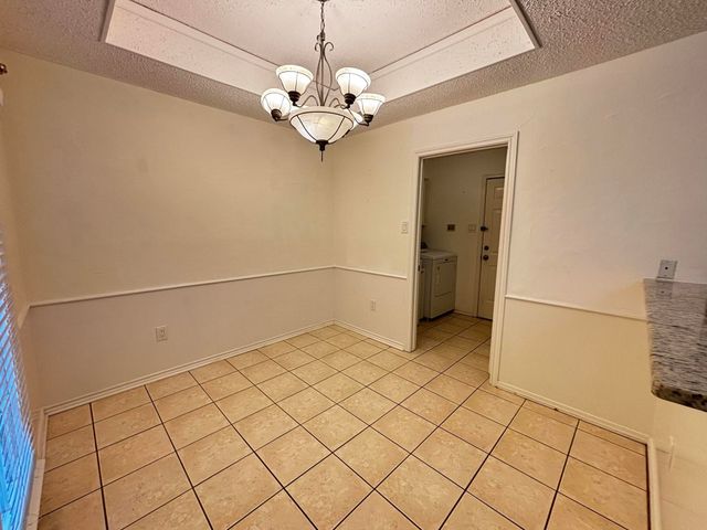 1205 Olde Towne Drive, Irving, TX 75061