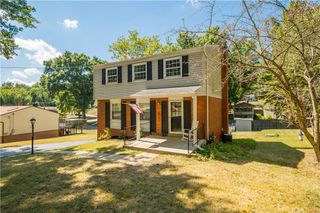 5974 Irishtown Rd, Bethel Park, PA 15102