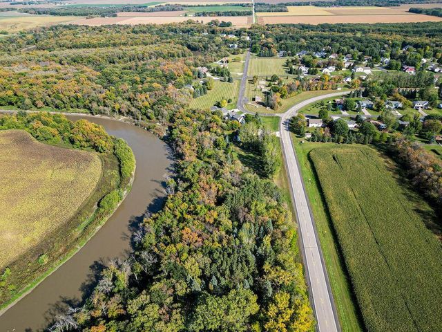 1819 64th Avenue N, Fargo, ND 58102