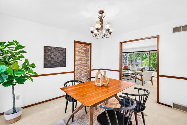 610 Walnut Grove Drive, Madison, WI 53717