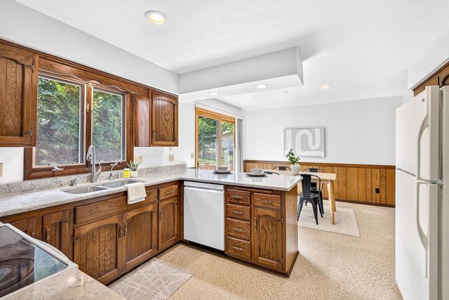 610 Walnut Grove Drive, Madison, WI 53717