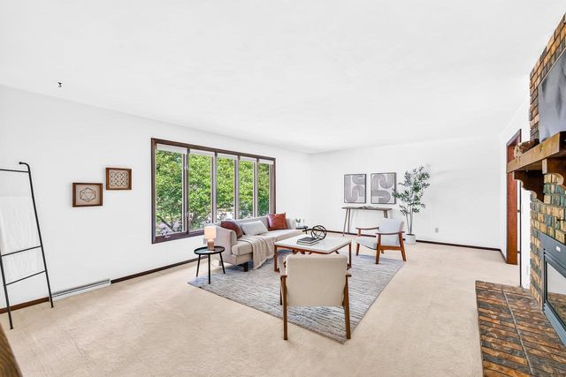 610 Walnut Grove Drive, Madison, WI 53717