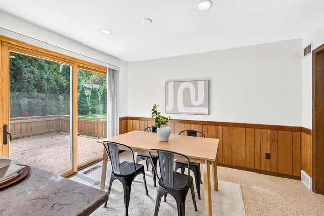 610 Walnut Grove Drive, Madison, WI 53717