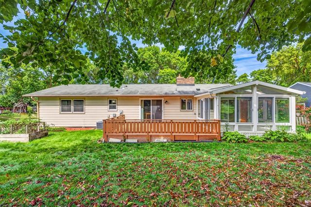 610 Walnut Grove Drive, Madison, WI 53717