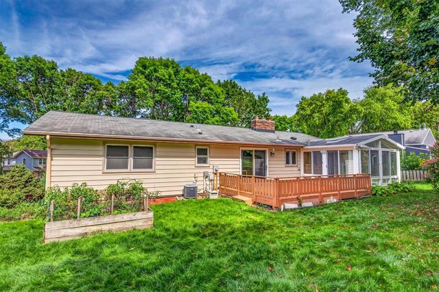 610 Walnut Grove Drive, Madison, WI 53717