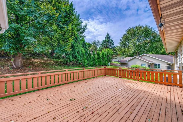 610 Walnut Grove Drive, Madison, WI 53717