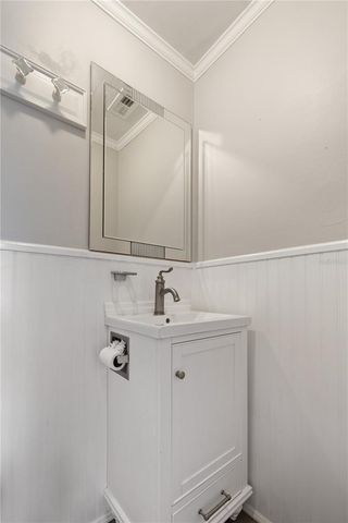 227 W FERN STREET, Tampa, FL 33604