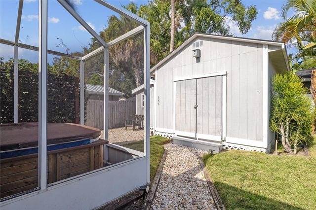 227 W FERN STREET, Tampa, FL 33604