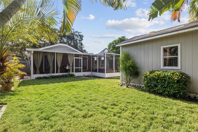 227 W FERN STREET, Tampa, FL 33604