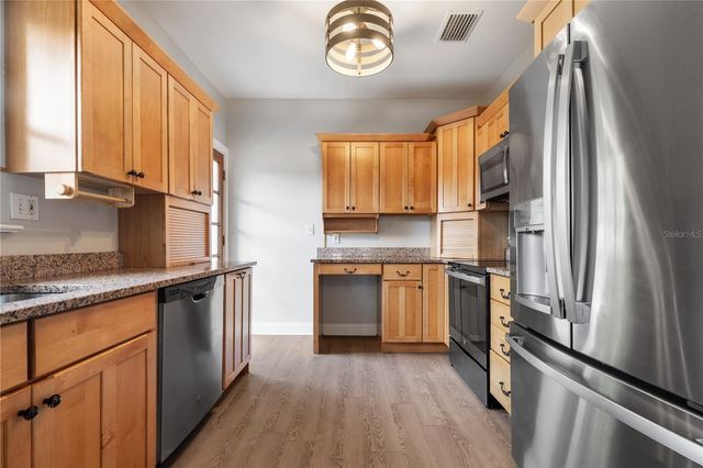 227 W FERN STREET, Tampa, FL 33604