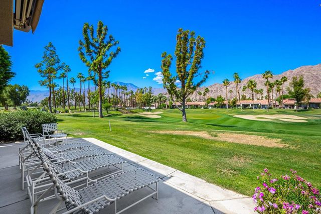 55105 Oakhill, La Quinta, CA 92253