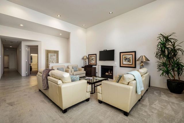 55105 Oakhill, La Quinta, CA 92253