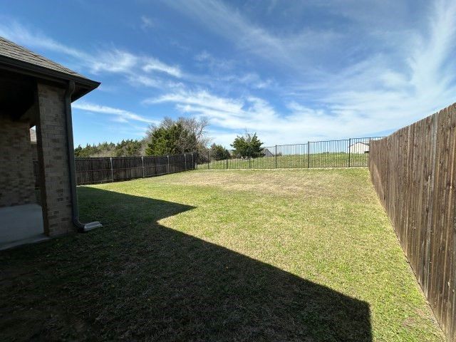 3922 Sidney Lane, Heath, TX 75126