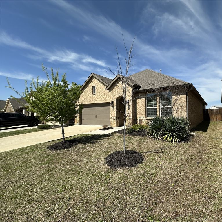 3922 Sidney Lane, Heath, TX 75126