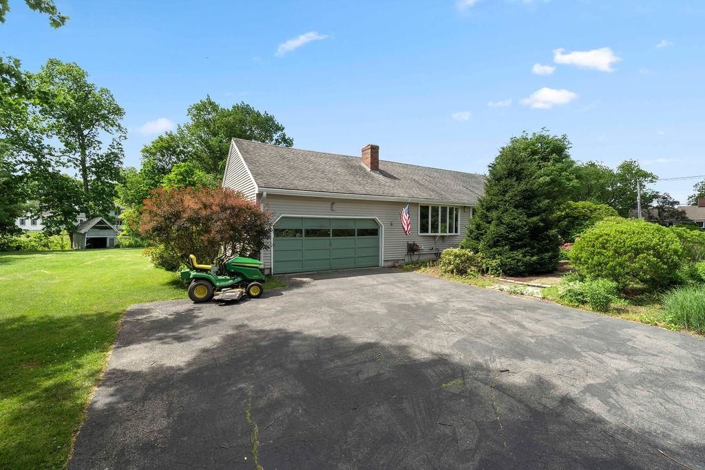3 Fairway Drive, Greenland, NH 03840