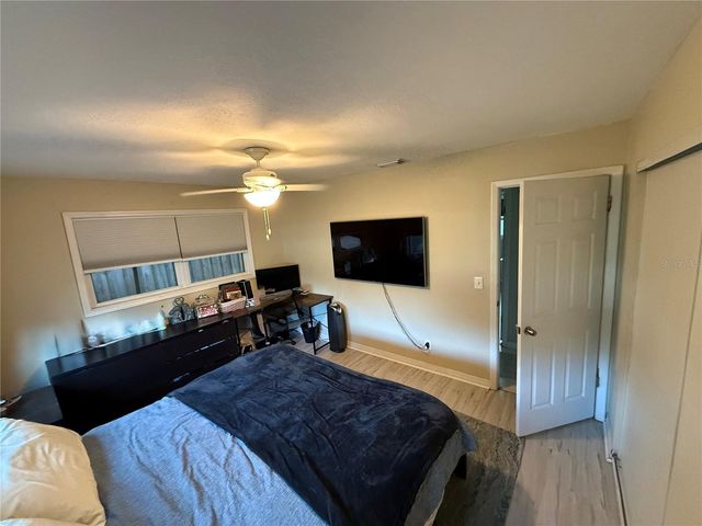2834 STATE ROAD 590, Clearwater, FL 33759