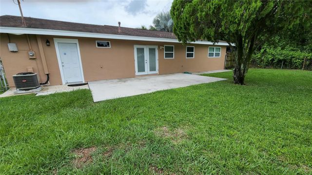 2834 STATE ROAD 590, Clearwater, FL 33759