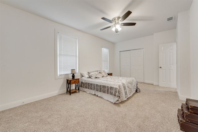 1205 W Arlington Avenue, Fort Worth, TX 76110