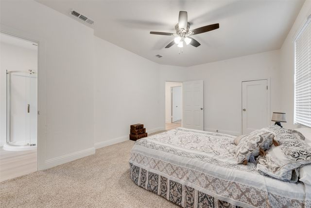 1205 W Arlington Avenue, Fort Worth, TX 76110