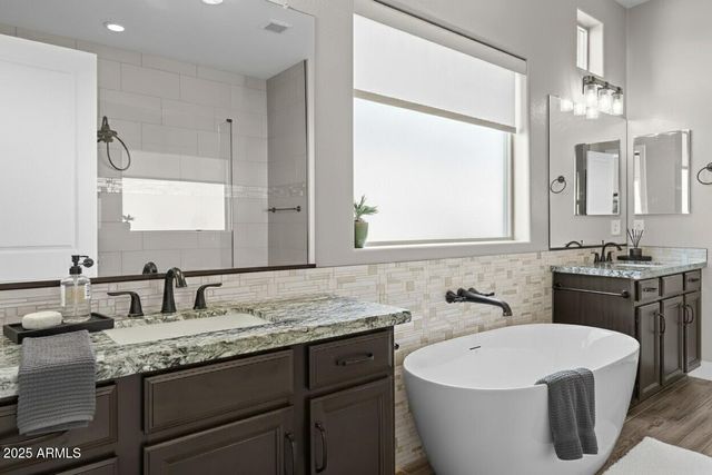 4230 BLACKSMITH Way, Wickenburg, AZ 85390