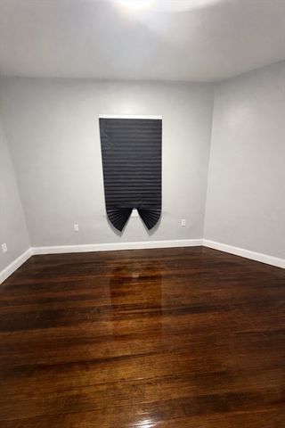 38 Pierpont St 1, Peabody, MA 01960