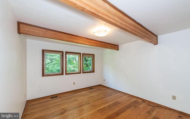 5945 BARTONSVILLE RD, Frederick, MD 21704