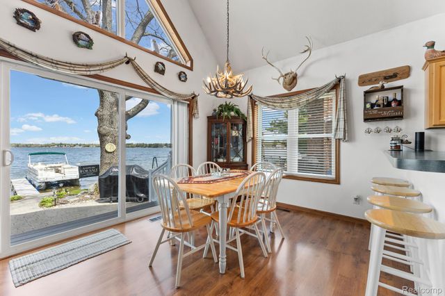 1434 Lake Drive, Grant Township, MI 48748