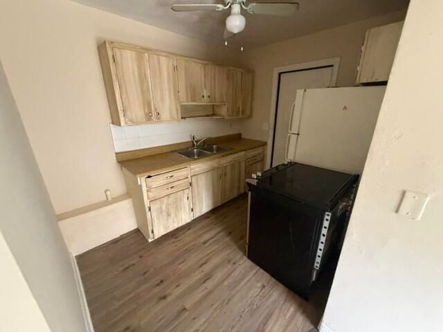 1360 10th Street, West Palm Beach, FL 33401
