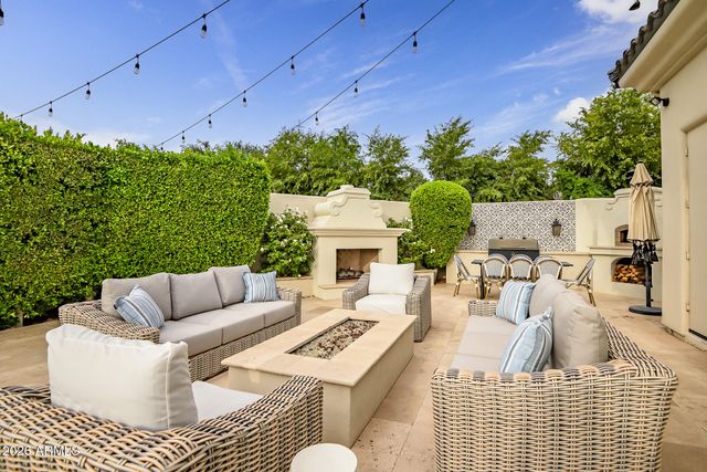 2354 E MINTON Street, Mesa, AZ 85213
